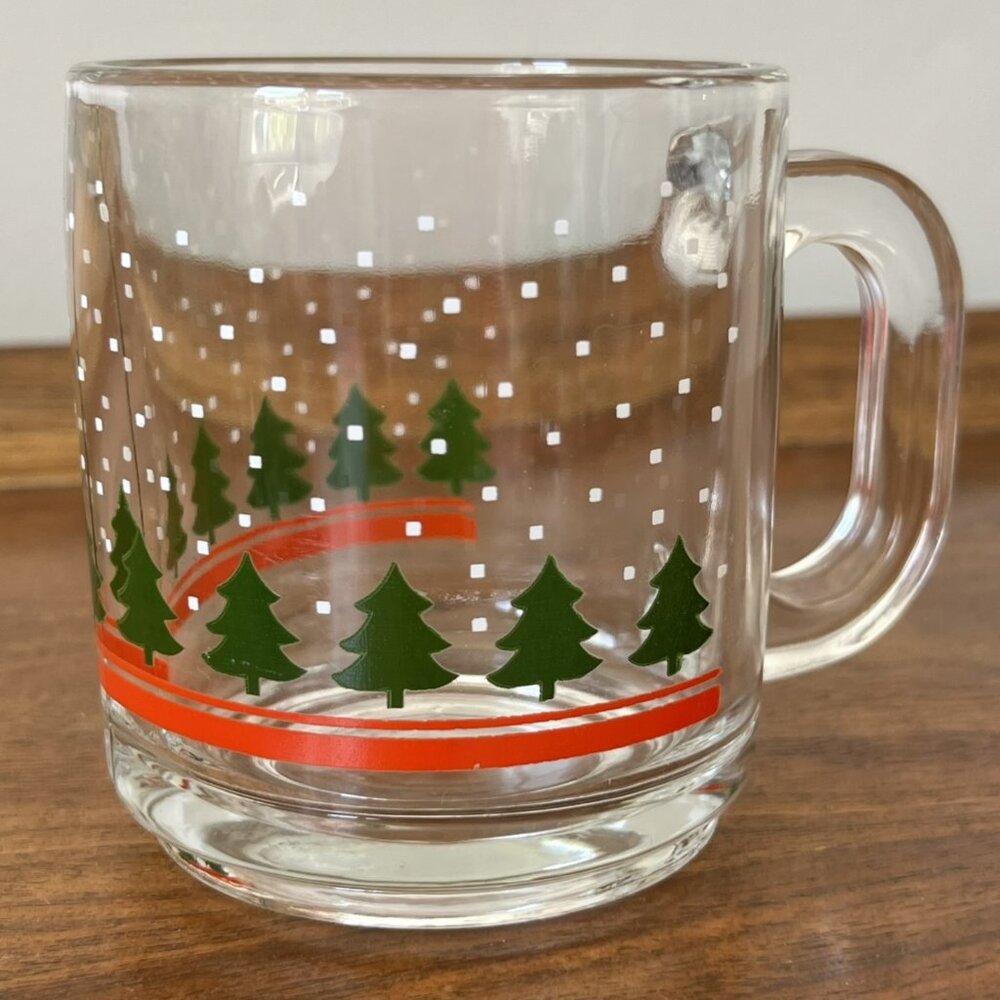 Vintage '80s Libbey "Winterland" Christmas Tree + Snowflake Glass Mug Coffee Cup